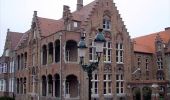 Trail Walking Bruges - Bruges, une ville fière de son Patrimoine mondial - Photo 1