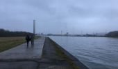 Tocht Stappen Wezet - Visé : jolie balade a partir de la capitainerie - Photo 1