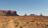 Trail Walking Unknown - monument valley - Photo 9