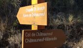 Tour Wandern Châteauneuf-Villevieille - Mt Maccaron - Photo 1