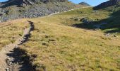 Trail Walking Les Belleville - Col de la Chambre par le lac du Montaulever  - Photo 2