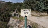 Tour Wandern Saint-Guilhem-le-Désert - Grotte du Sergent - Photo 6