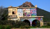 Trail Walking Saint-Raphaël - SityTrail - Pic de Cap Roux et la Grotte de Saint Baume - Photo 8