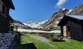 Tour Wandern Sixt-Fer-à-Cheval - Refuge de Sales - Photo 2