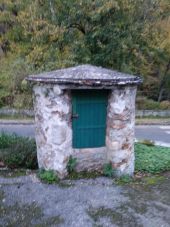 Point d'intérêt Fontaine-le-Port - Puits - Photo 2