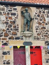 Point d'intérêt Unknown - Robinson Crusoe Statue - Photo 1