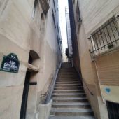 Point of interest Paris - Rue des eaux / escalier - Photo 1