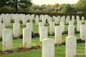 POI Hotton - Hotton War Cemetery - Photo 1