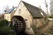 POI Courville-sur-Eure - Moulin de la ville - Photo 1