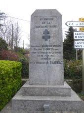 Point of interest Saissac - Monument aux morts de SAISSAC. - Photo 1