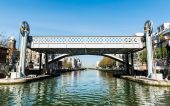 Point d'intérêt Paris - Pont levant de la rue de Crimée - Photo 1