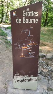 Punto di interesse Baume-les-Messieurs - Grottes-de-Baume-les-Messieurs - Photo 1