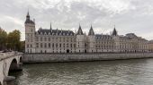 Point d'intérêt Paris - La conciergerie - Photo 1