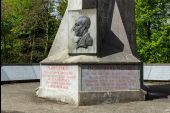 POI Escoussens - Monument de Fontbruno érigé à la mémoire du Corps Franc de la Montagne Noire - Photo 1