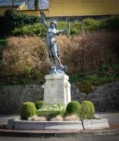 Point d'intérêt Court-Saint-Étienne - Les monuments - Photo 1