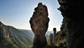 Punto di interesse Saint-Pierre-des-Tripiers - Vase de Chine - Photo 1