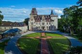 POI Durbuy - Le Château de Petite Somme - Bon Plan  - A visiter à proximité de la balade - Photo 1