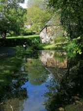 Point of interest Saint-Pierre-en-Auge - Le Pissot - Photo 1