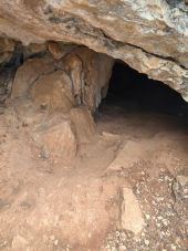 Point d'intérêt Méounes-lès-Montrieux - grotte - Photo 1