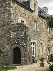 Point of interest Pleudihen-sur-Rance - Manoir de St Meleuc - Photo 1