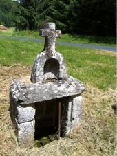 POI Églisolles - Croix en pierre - Photo 1