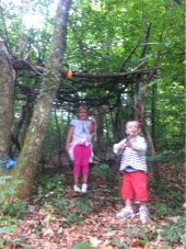 Point d'intérêt Favars - et voici la magnifique cabane faite avec ma fille de 6 ans - Photo 1