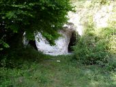 POI Saint-Maurice-aux-Riches-Hommes - Grotte - Photo 3