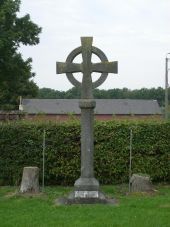 Point of interest Momignies - The Croix d'Occis (cross) - Photo 1