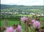 Punto de interés Sainte-Ode - Panorama sur le village de Lavacherie - Photo 1