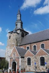 Punto di interesse Fosses-la-Ville - Collégiale St Feuillen - Photo 1