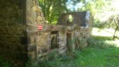 Point d'intérêt La Goutelle - Le moulin de Quarte en ruine. - Photo 1