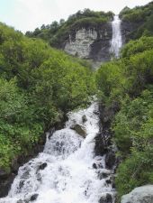 POI Anniviers - Vue sur Zinal et une des nombreuses cascades - Photo 1