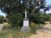 POI Bourg-Saint-Andéol - croix en souvenir du soldat Louis Adrien Romanet - Photo 1