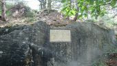 Point d'intérêt Fontainebleau - 06 - Une stèle en l'honneur des carriers - Photo 1