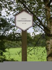Point d'intérêt Marche-en-Famenne - Stèle Chateaubriand - Lieu-dit 'Au Zéro'  - Photo 2