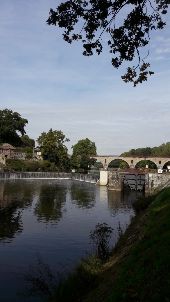 Point d'intérêt Montflours - Pont de Rochefort et l'écluse de la Fourmondière inférieure - Photo 1