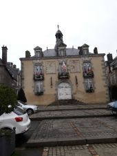 Point d'intérêt Mayenne - Hotel de ville - Photo 1