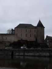 POI Mayenne - Château vue du quai - Photo 1