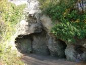 Point d'intérêt Jemeppe-sur-Sambre - La grotte de l'Homme de Spy - Photo 1