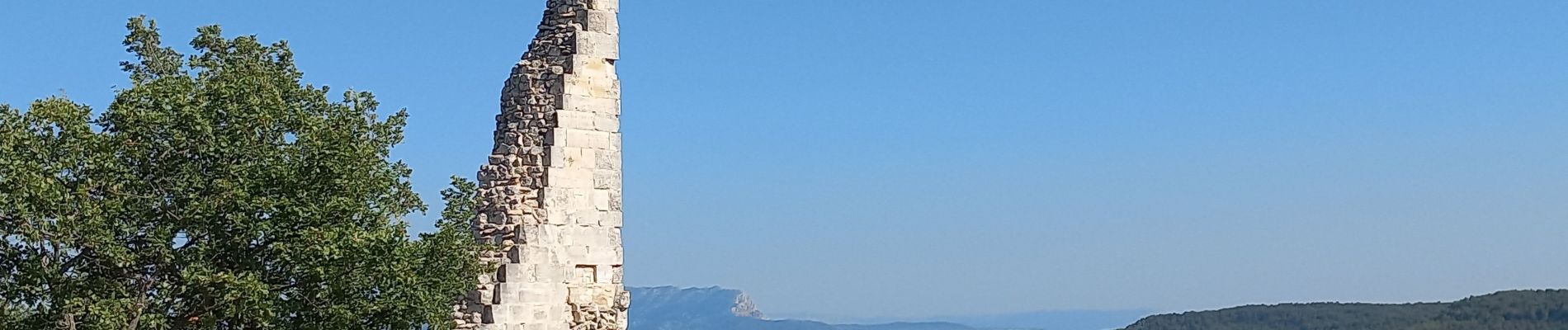 Tour Wandern Le Puy-Sainte-Réparade - La Quilho - Photo