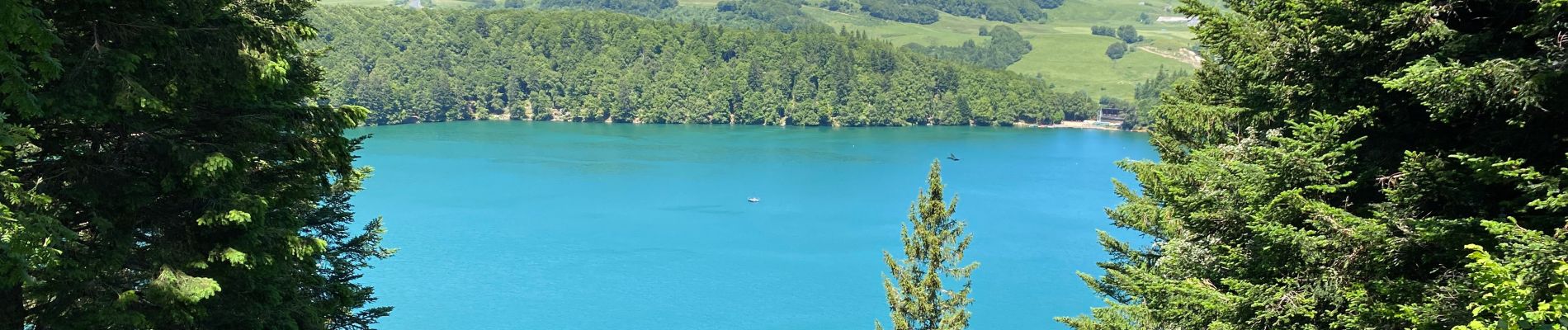 Randonnée Marche Saint-Victor-la-Rivière - St Victor au Lac Pavin via Bsse - Photo