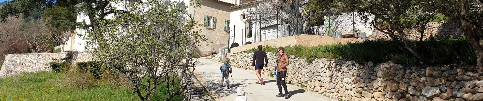 Tocht Stappen Aubagne - FONT DE MAI NICOLAS ODILE ET LES 3 ZÈBRES  - Photo