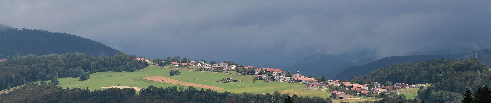 Trail On foot Saint-Brais - Le Poye - fixme - Photo