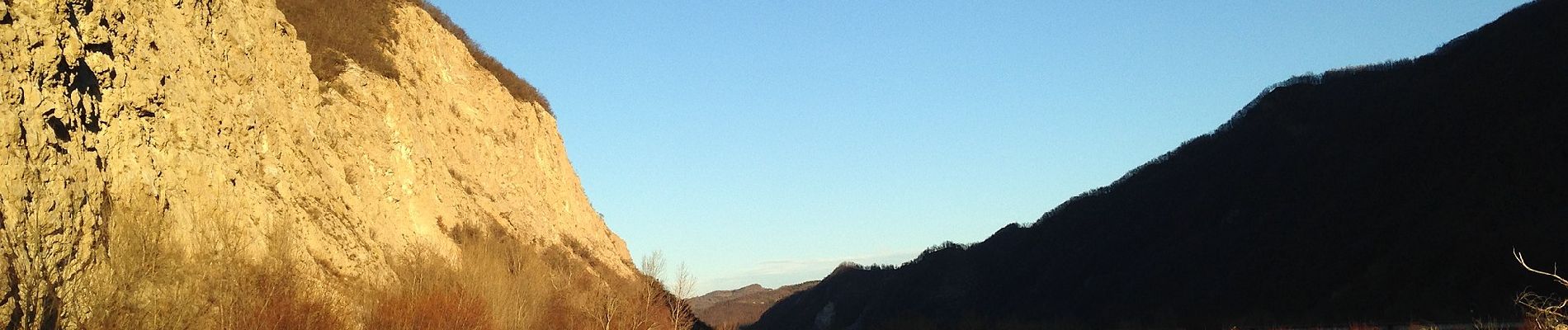 Tour Zu Fuß Castelnovo ne' Monti - Sentiero Natura dei Gessi Triassici - Mulino di Vologno - Vologno - C. Loppi - Pietra di Bismantova - Carnola - Photo