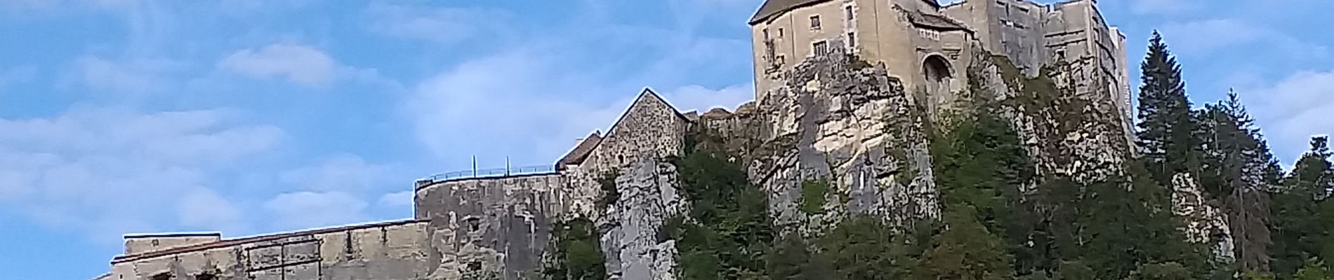 Percorso Marcia La Cluse-et-Mijoux - le grand taureau, la Cluse et Mijoux - Photo