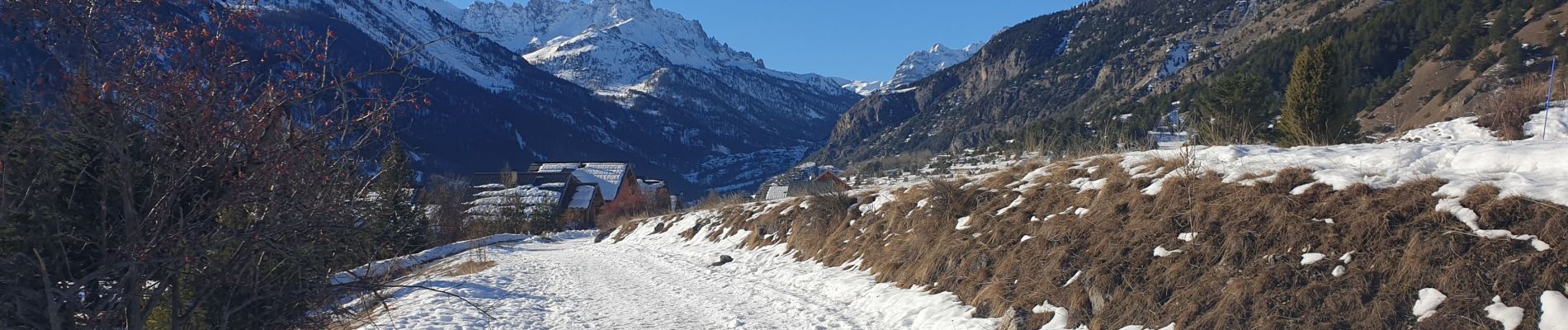 Excursión Raquetas de nieve Névache - raquettes Roubion - Photo