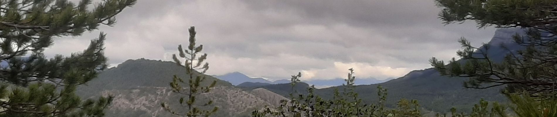 Percorso Marcia Saint-Jacques - SAINT JACQUES.  PRE DE SIROM .  ENTRE PUY , PIED MARCELLIN . Chateau plus haut , Chaudon , col de Chaudon ,  - Photo