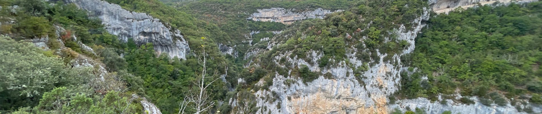 Excursión Senderismo Monieux - Gorges de la Nesque - Photo