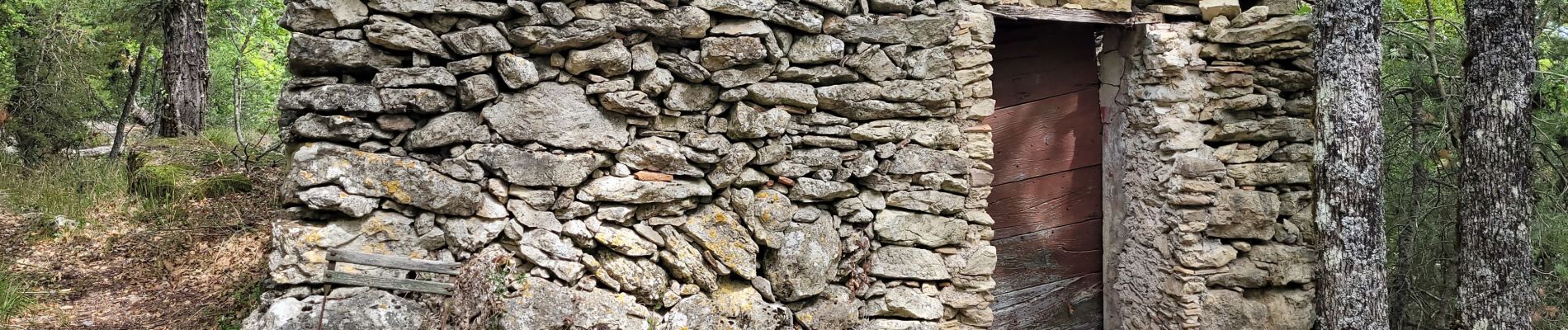 Tocht Stappen Mazaugues - Mazaugues les arches - Photo