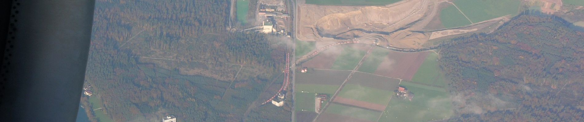 Percorso A piedi Buch am Irchel - Heerenbänkli Irchelturm - Rorbas - Photo